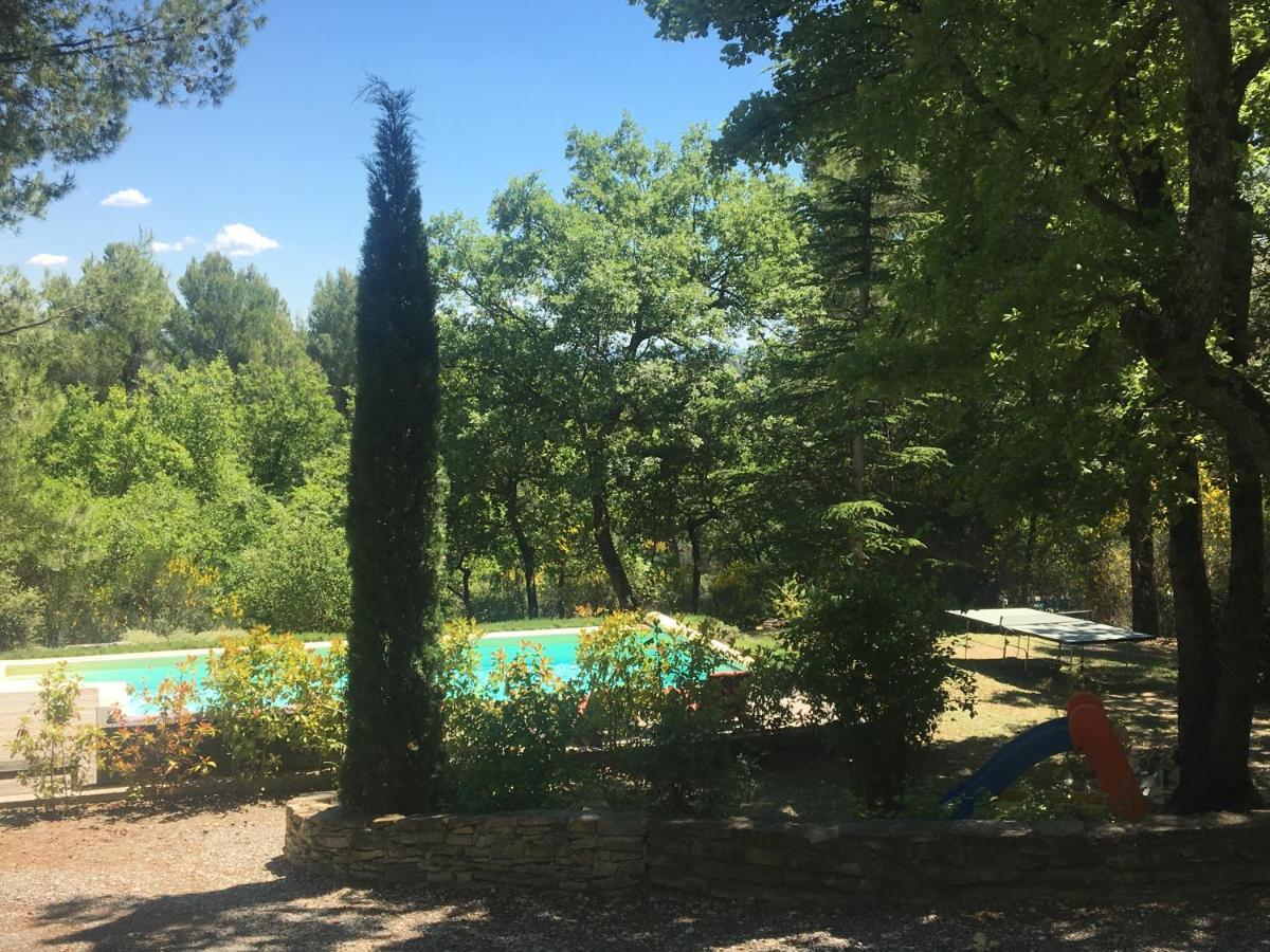 Villa De Carbonelle Pierrevert Exteriör bild